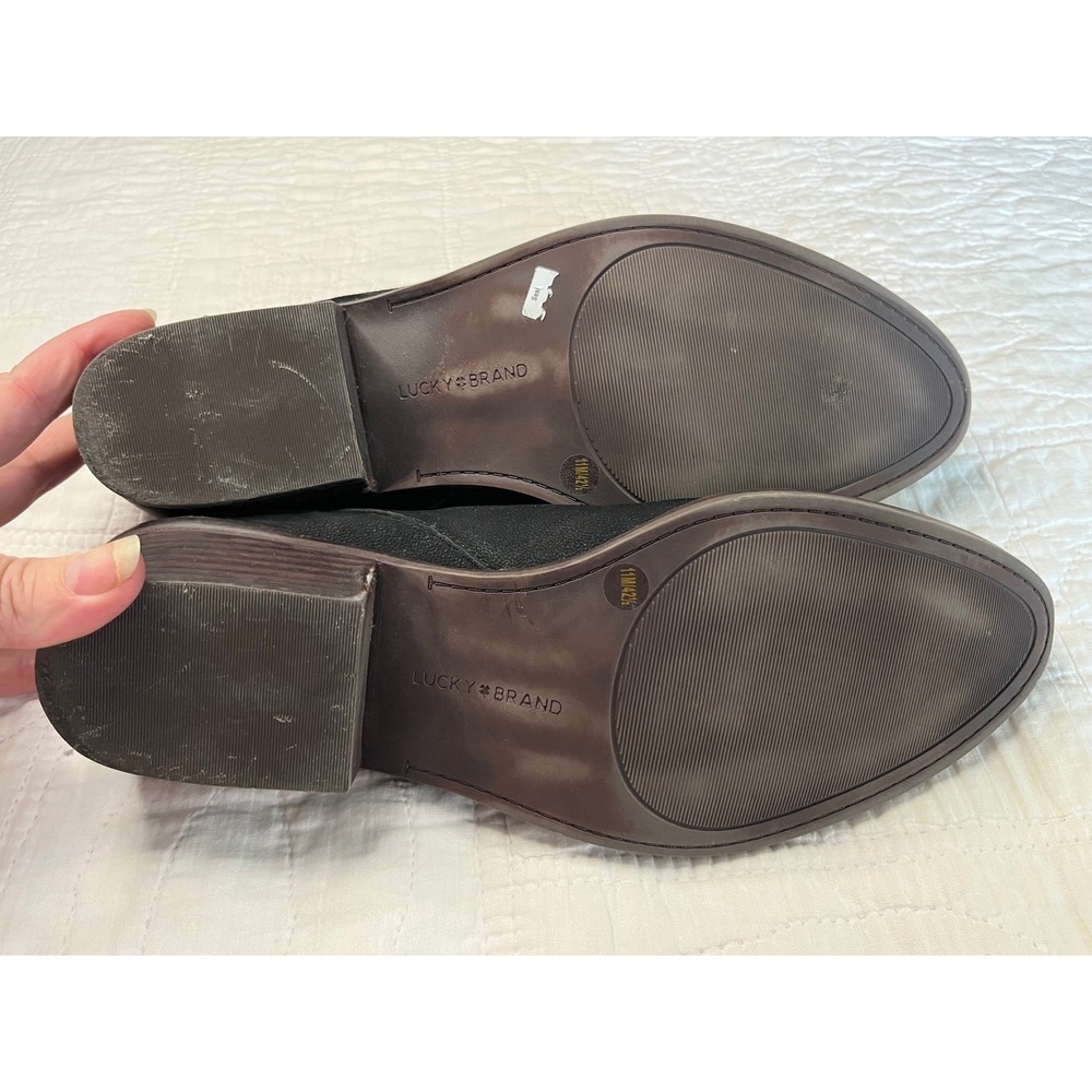 Lucky Brand Fitina Black Leather Ankle Booties V-Cut Stacked Heel Size 11 M - Picture 8 of 8